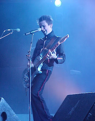 File:Philipshalle200101.jpg