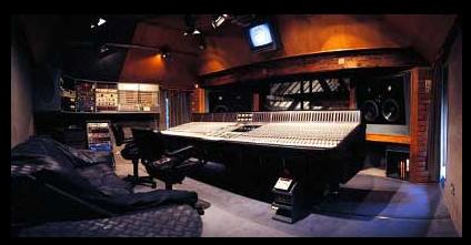 File:Thecontrolroom.jpg