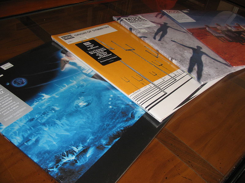 File:Albums Vinyls 2.JPG