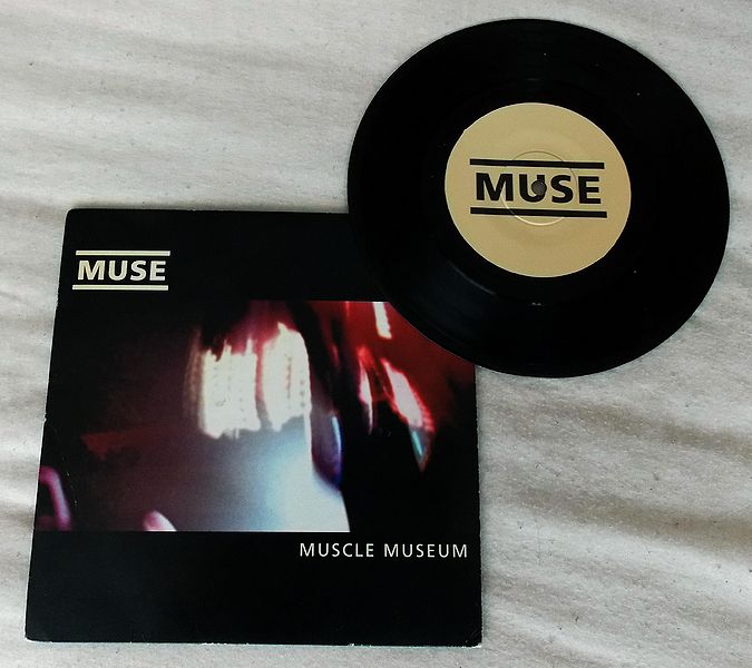 File:MM RR 7'' Vinyl.jpg
