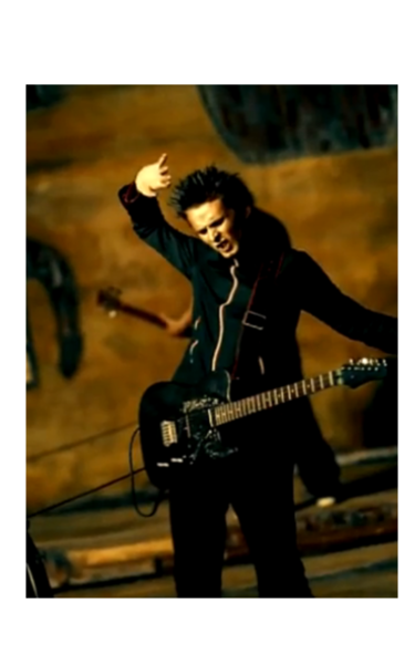 File:Matt Fender Tele.png