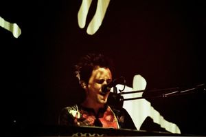 Matt on piano (photo credit: @cecile.sews)