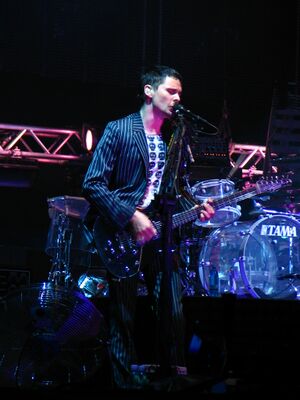 Matt on stage, Bucharest 2007