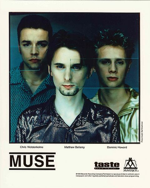 File:Mav Showbiz Promo Photo.jpg