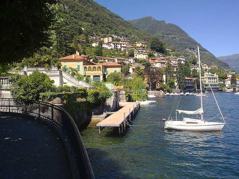 File:Moltrasiolake.jpg