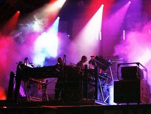 Virtual Festivals 2004-07-06 b.jpg